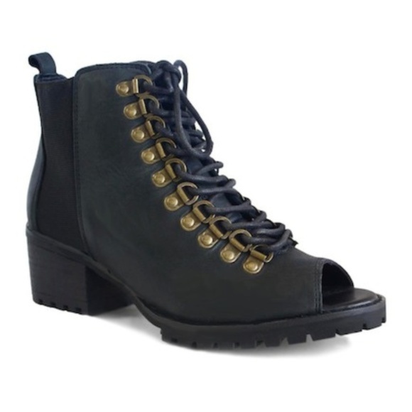 Von Dutch Shoes - Von Dutch Women's Shotgun Bootie Leather NWB